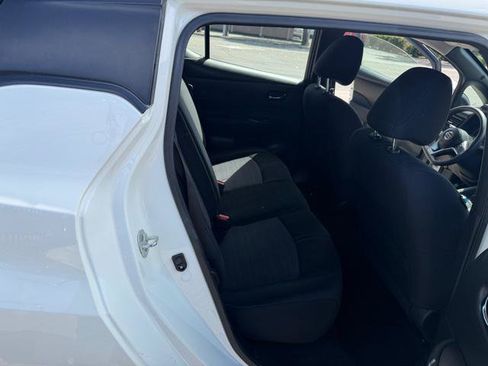 Used 2019 Nissan Leaf S w/ S Charge Package FWD image 11