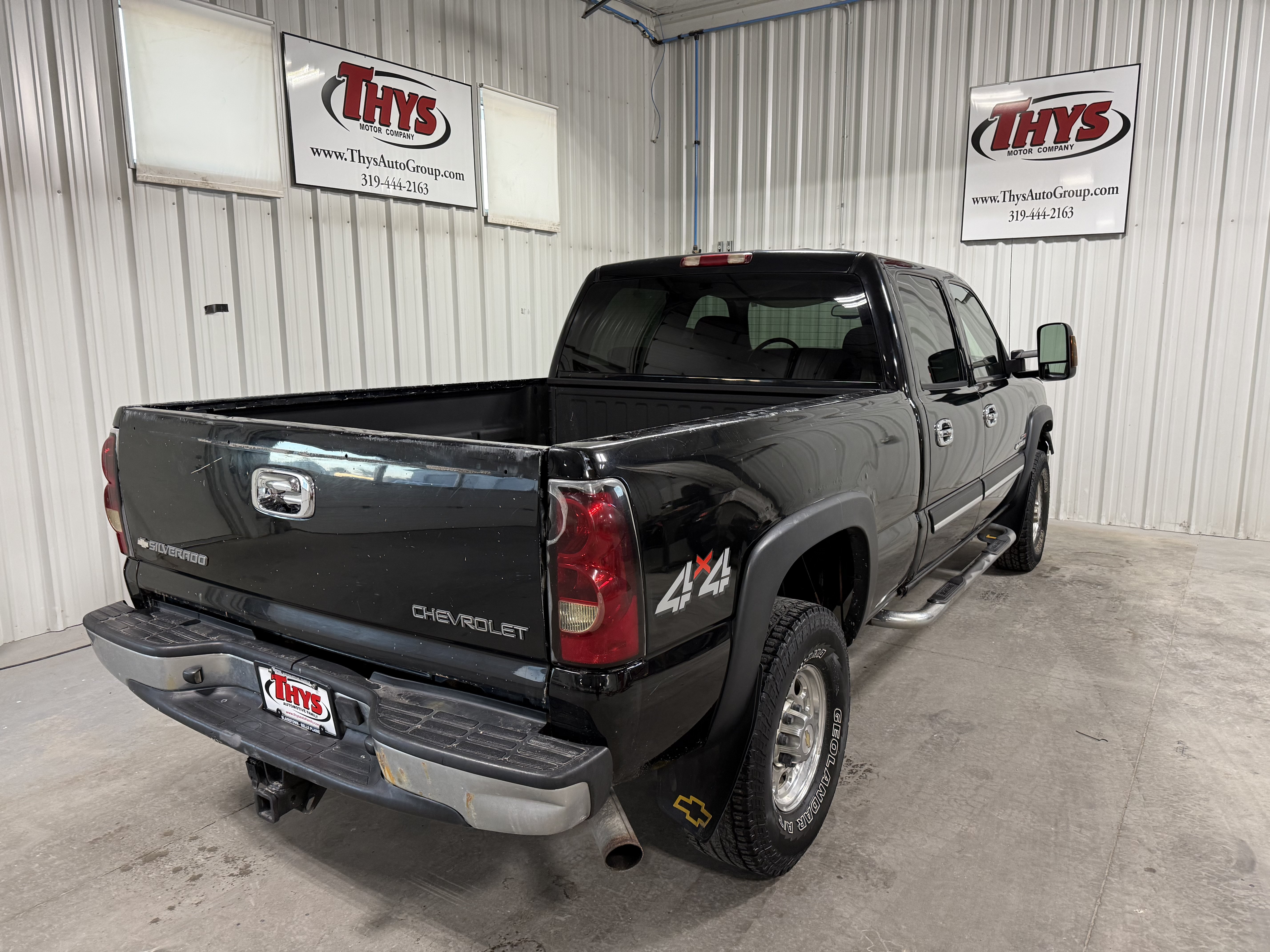 Used 2005 Chevrolet Silverado 2500 4x4 Crew Cab image 3