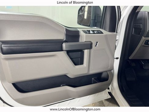 Used 2015 Ford F150 XLT w/ Trailer Tow Package image 17