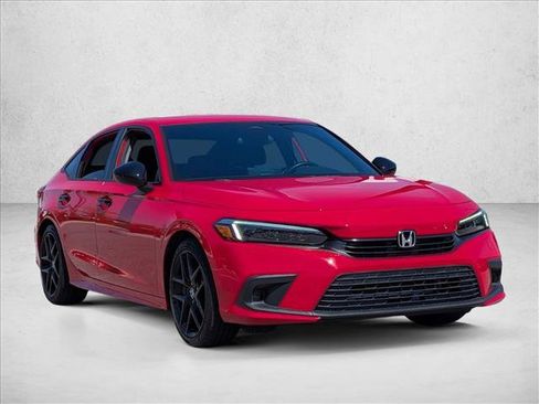 Used 2022 Honda Civic Sport image 3