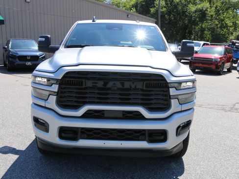 Used 2026 RAM 2500 Big Horn AWD/4WD image 11