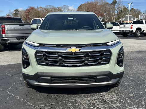 New 2026 Chevrolet Equinox LT w/ Convenience Package II image 3