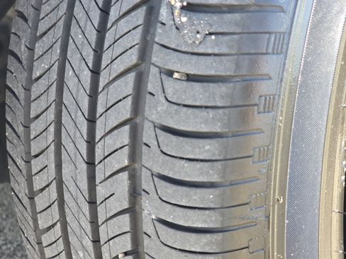 Used 2025 Honda Accord SE image 16