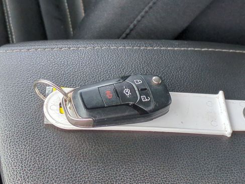 Used 2015 Ford Fusion SE FWD image 34