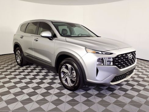Certified 2023 Hyundai Santa Fe SE FWD image 3