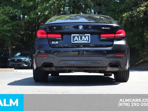 Used 2023 BMW 540i w/ M Sport Package RWD image 6