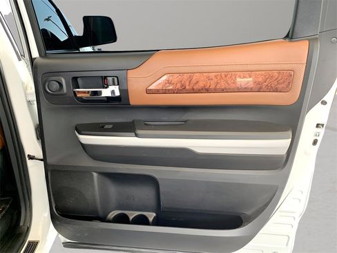 Used 2019 Toyota Tundra Platinum image 24