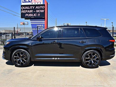 Used 2024 Lexus TX 500h AWD w/ Technology Package image 10
