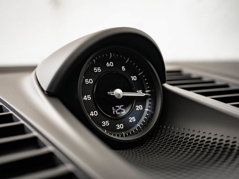 New 2026 Porsche Panamera GTS image 33