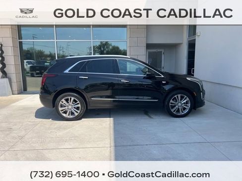 Certified 2024 Cadillac XT5 Premium Luxury w/ LPO, Floor Liner Package AWD/4WD image 4