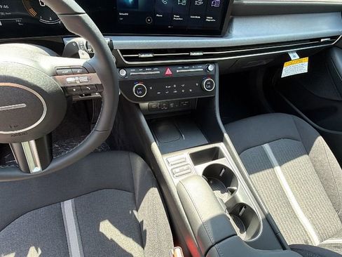 New 2026 Hyundai Sonata SEL FWD image 28