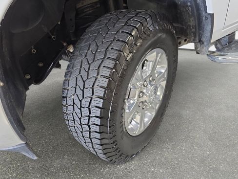 Used 2024 RAM 2500 Big Horn image 30