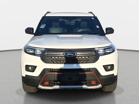 Used 2023 Ford Explorer Timberline image 2