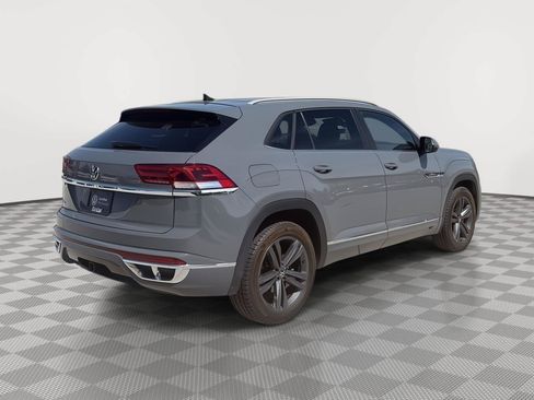 Certified 2021 Volkswagen Atlas Cross Sport SE w/ V6 Towing Package FWD image 13