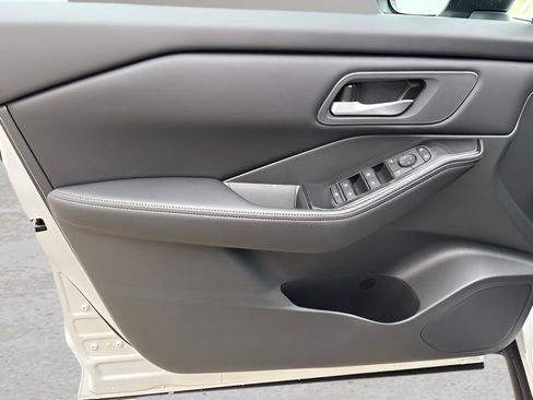 New 2026 Nissan Rogue SV w/ Cold Weather Package image 23