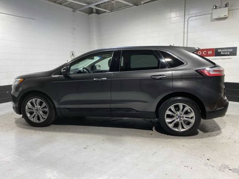 Used 2019 Ford Edge Titanium w/ Cold Weather Package image 3