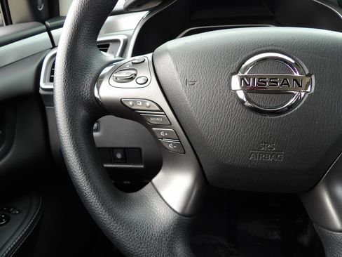 Used 2022 Nissan Murano S image 23