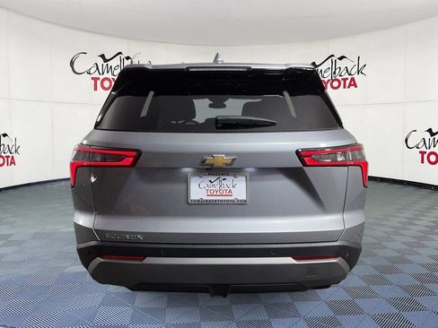 Used 2025 Chevrolet Equinox LT FWD image 6