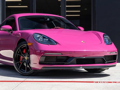 Certified 2024 Porsche 718 Cayman S RWD image 9