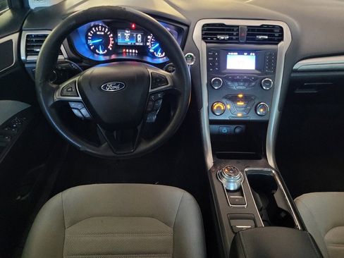 Used 2020 Ford Fusion S image 22