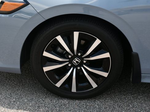 Certified 2024 Honda Civic EX image 22