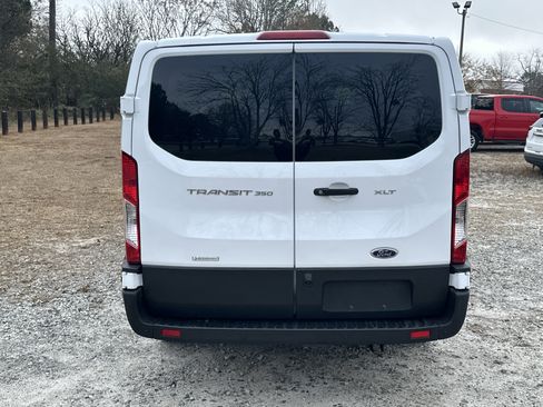 Used 2023 Ford Transit 350 XLT image 6