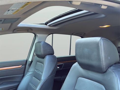 Used 2021 Honda CR-V Touring image 15