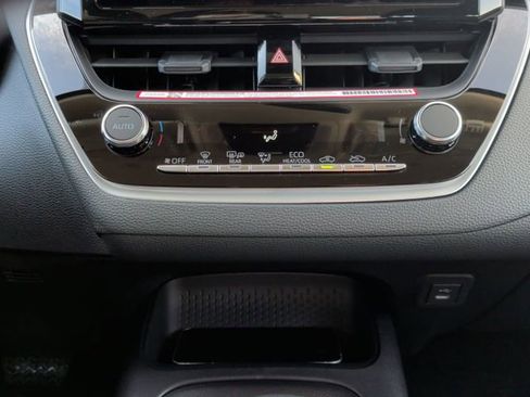 Used 2026 Toyota Corolla LE image 22