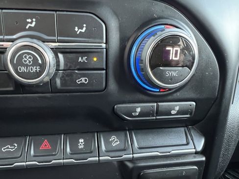 Used 2020 Chevrolet Silverado 1500 LT w/ All-Star Edition image 37