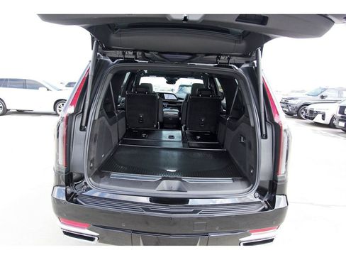 Certified 2024 Cadillac Escalade ESV Premium Luxury w/ LPO, Floor Liner Package image 30