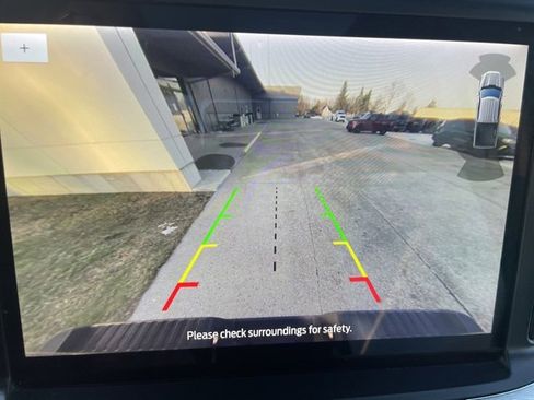 Used 2022 Ford F150 Lariat w/ Equipment Group 502A High image 29