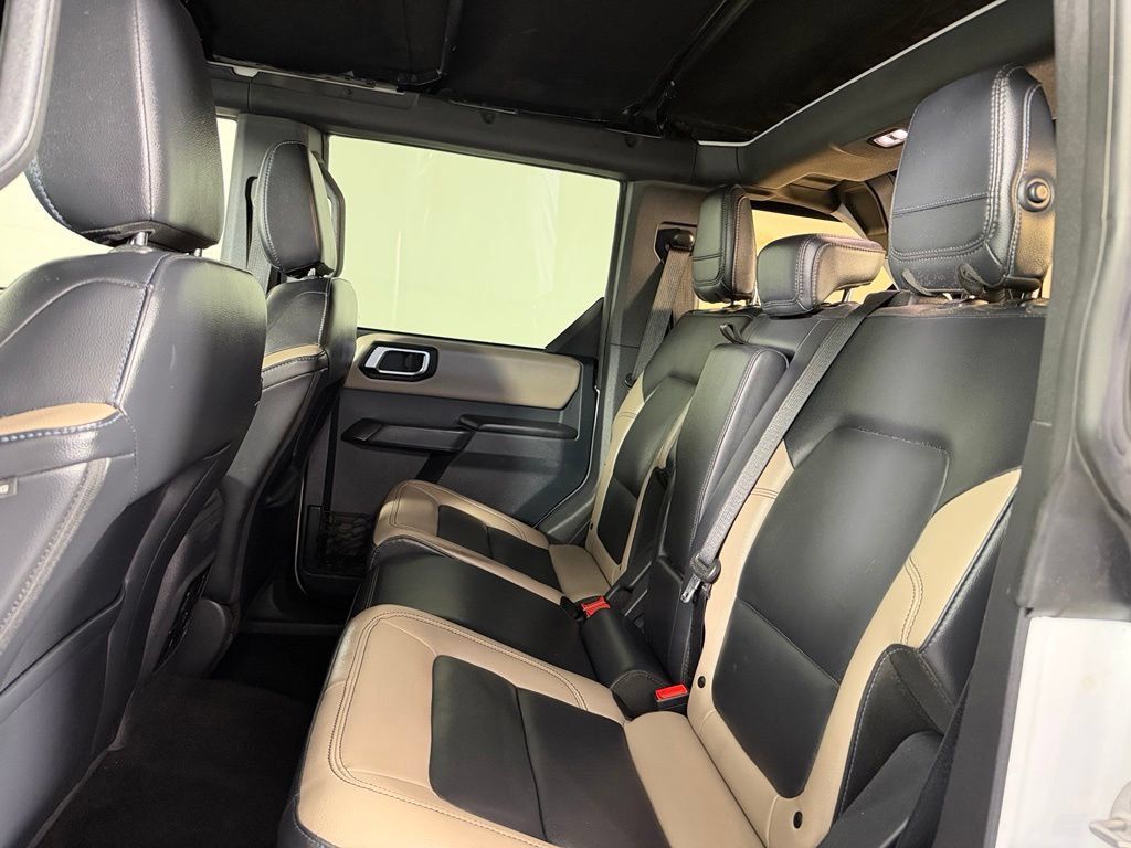 Used 2024 Ford Bronco Wildtrak AWD/4WD image 22
