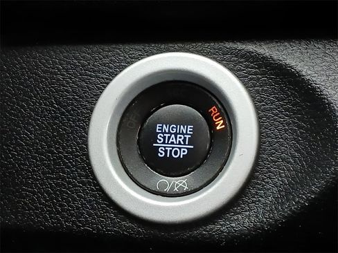 Used 2018 RAM 1500 Sport w/ Convenience Group image 17