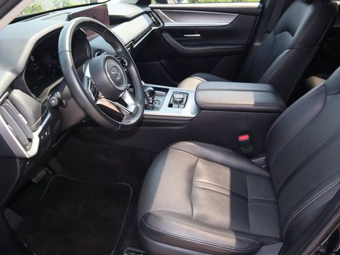 Used 2024 MAZDA CX-90 Plug-In Hybrid w/ Preferred AWD/4WD image 17