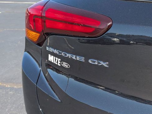 Used 2022 Buick Encore GX Select image 25