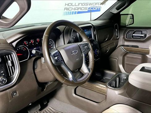 Used 2021 Chevrolet Silverado 1500 RST w/ Bed Protection Package image 10