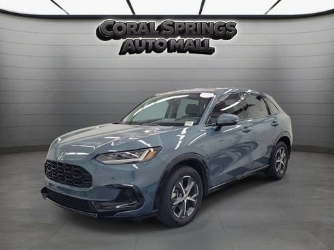 Certified 2024 Honda HR-V EX-L image 3