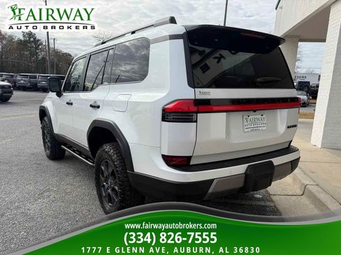 Used 2025 Lexus GX 550 AWD/4WD image 4