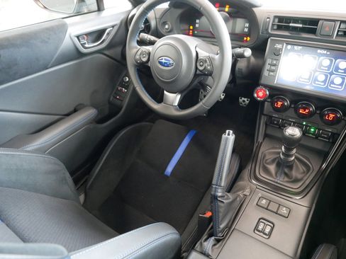 Certified 2024 Subaru BRZ tS RWD image 9