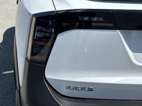 New 2026 Nissan Kicks S FWD image 12
