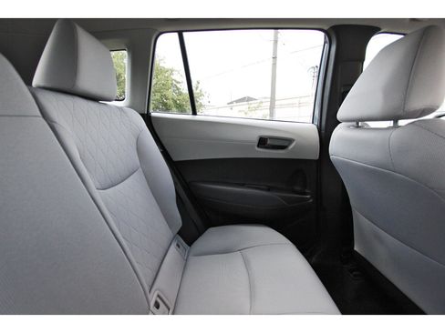 Used 2022 Toyota Corolla Cross L FWD image 13