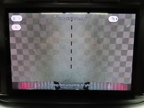 Used 2024 Ford F250 Platinum image 17