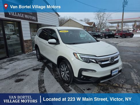 Used 2019 Honda Pilot EX image 3