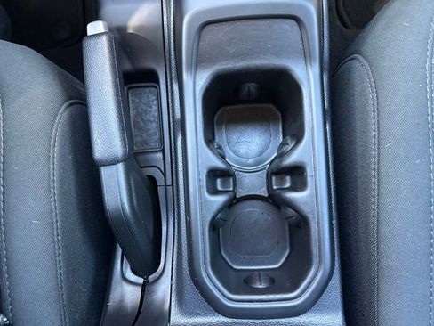 Used 2021 Jeep Wrangler Unlimited Sahara image 24