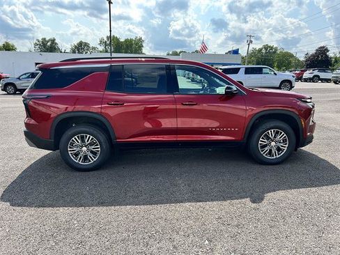 New 2027 Chevrolet Traverse LT w/ Driver Confidence Package AWD/4WD image 7