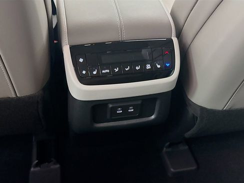 New 2026 INFINITI QX60 Luxe w/ Cargo Package image 32