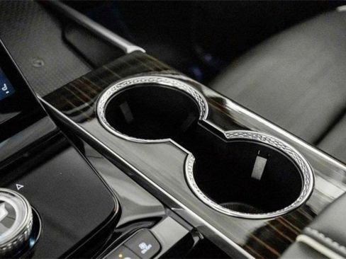 Used 2026 Cadillac Escalade Luxury w/ Touring Package image 38