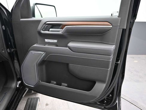 New 2026 GMC Sierra 1500 Denali w/ Denali Reserve Package image 19