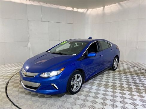 Used 2018 Chevrolet Volt LT w/ LT Driver Confidence Package image 20