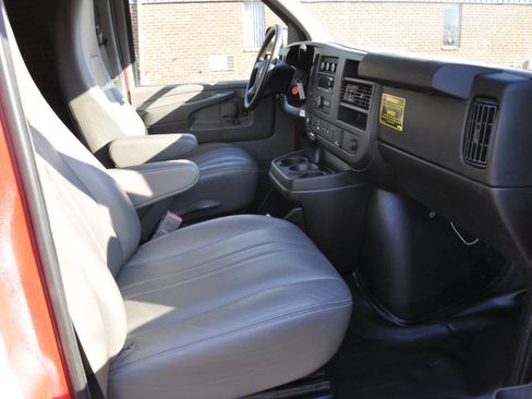 Used 2015 GMC Savana 2500 LS w/ Cold Climate Package RWD image 24